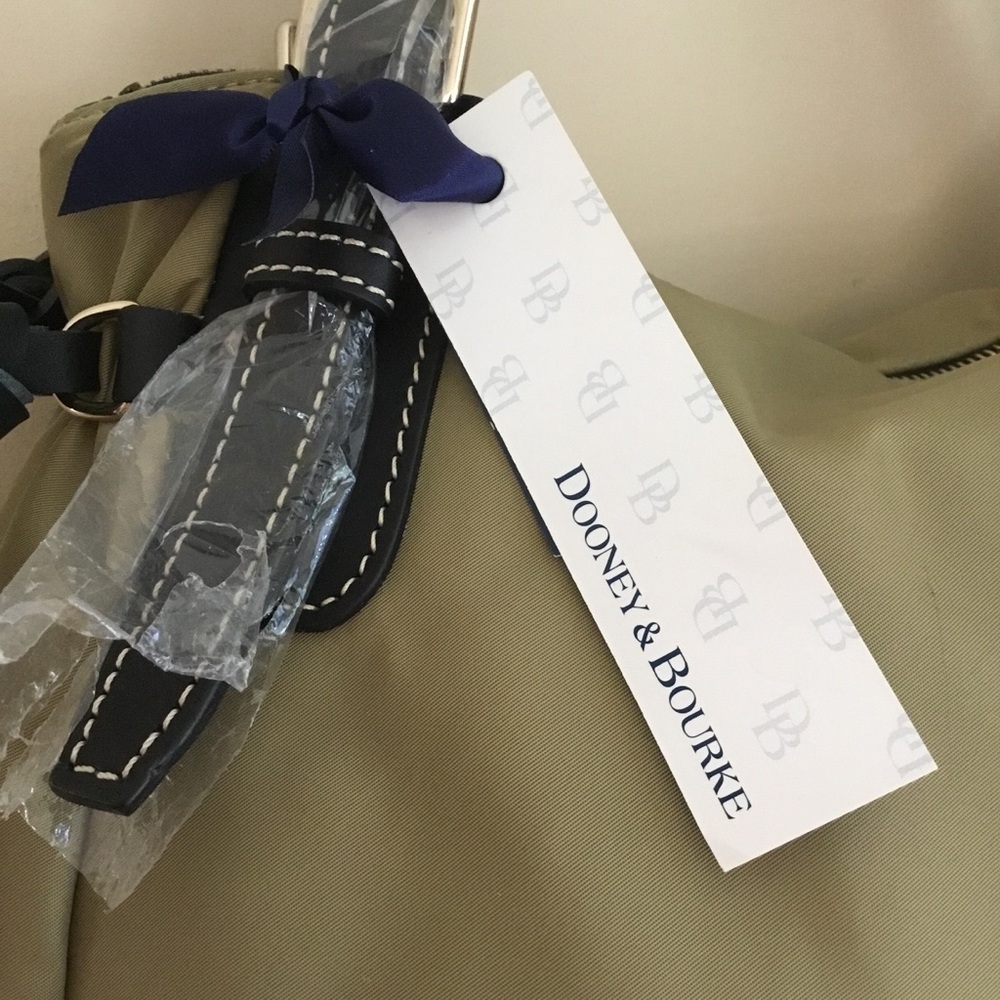 Authentic Dooney & Bourke Large Nina Nylon Leather Trim Bag - Picture 6 of 16